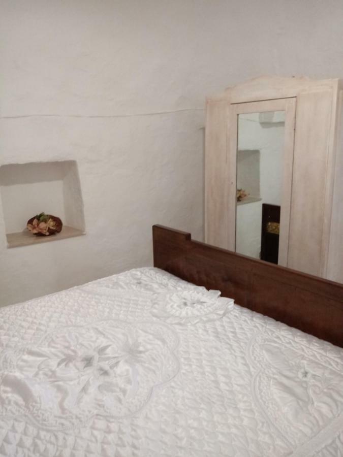 דירות לוקורוטונדו Casa Vacanza Trullo Lamaddalena מראה חיצוני תמונה