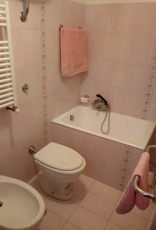 דירות לוקורוטונדו Casa Vacanza Trullo Lamaddalena מראה חיצוני תמונה